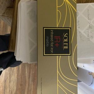 Soleil marble IR+ hair straightener. New in box-never used.